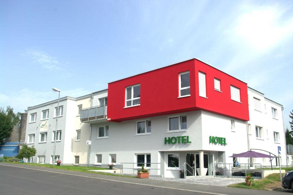 Hotel Beuss Oberursel Esterno foto